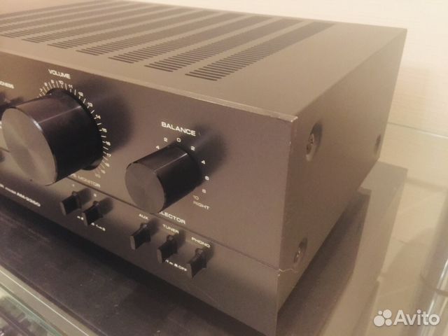 Усилитель Akai AM-2250 Усилитель Akai AM-2250