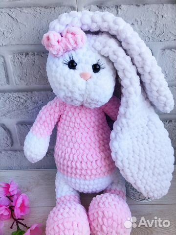 Вязаная игрушка зайка Вязаная игрушка зайка