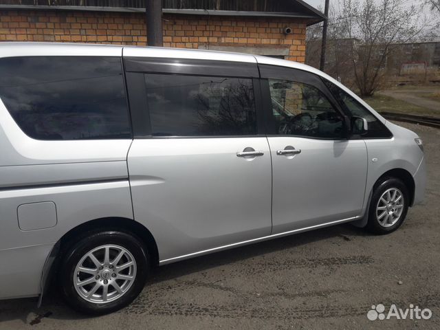 Nissan Serena 2.0 CVT, 2011, 97 000 км