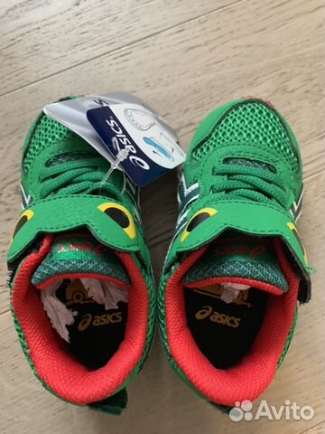 Кроссовки Asics новые