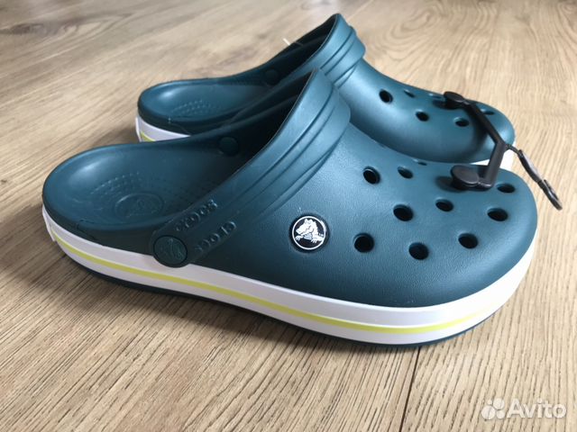 evergreen crocs