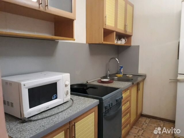1-к квартира, 37 м², 1/10 эт.