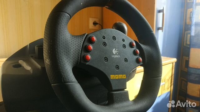 Руль Logitech Momo Racing Force Feedback wheel