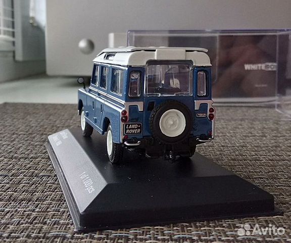 1:43 Land Rover Series II SW 1958 blue White Box