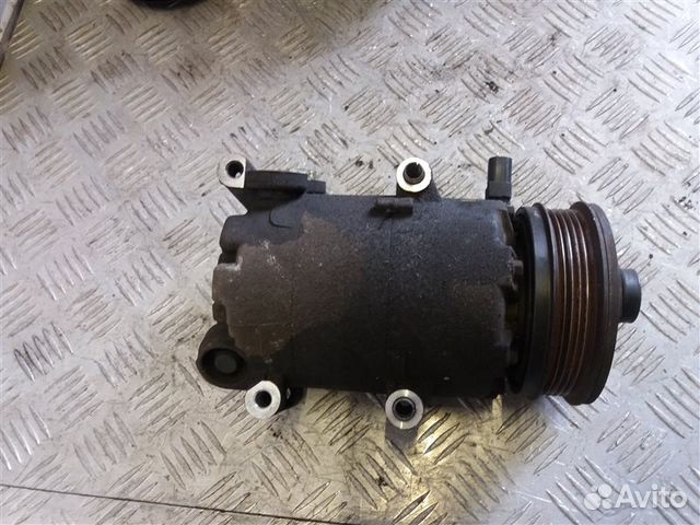 Компрессор кондиционера Volvo C 30 1.6 2009