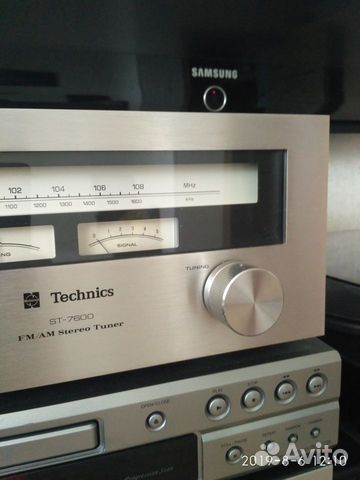 AM - FM Stereo Tuner Technics ST - 7600