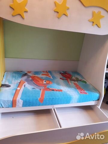 Двухъярусная детская кровать в отличном состоянии