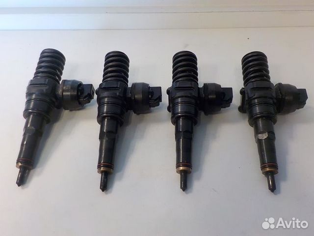 038130073AK Насос форсунка Фольксваген Шаран 038130073AK Насос форсунка Фольксваген Шаран