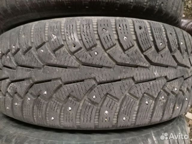 R18 235/55 Nokian hakkapelita 5 R18 235/55 Nokian hakkapelita 5