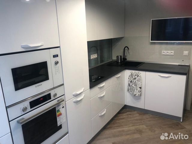 1-к квартира, 33 м², 1/4 эт.