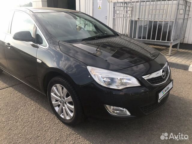 Opel Astra 1.6 AT, 2011, 142 000 км Opel Astra 1.6 AT, 2011, 142 000 км
