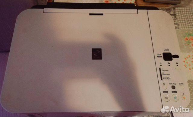 Принтер-сканер Canon MP 250 Принтер-сканер Canon MP 250