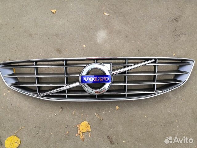Решетка радиатора Volvo S60 рестайлинг
