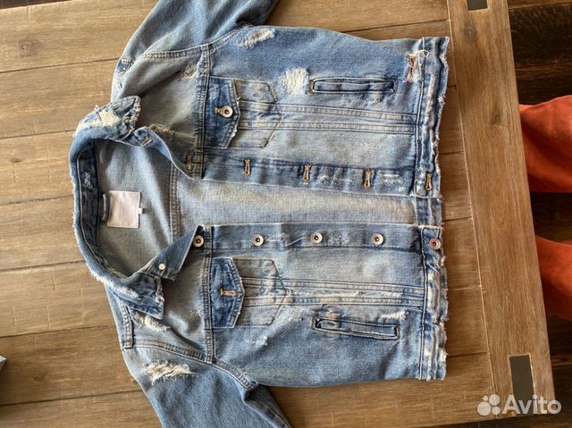 Джинсовая куртка Zara Джинсовая куртка Zara