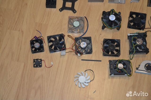 Кулер, вентилятор для компьютера Кулер, вентилятор для компьютера