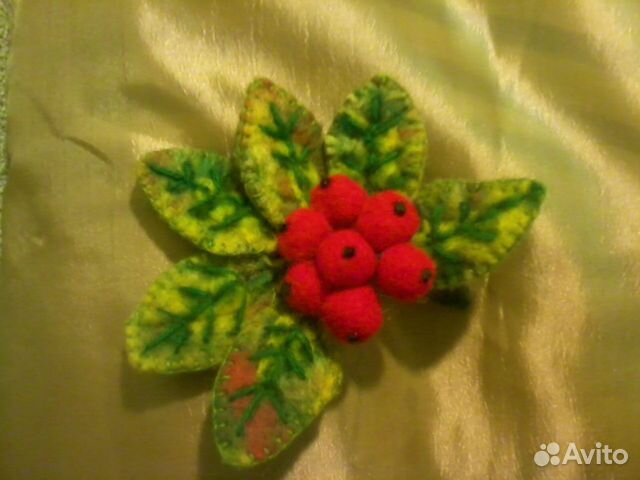 Броши ручной работы