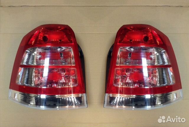 Фонарь задний Опель Зафира Б с 2004 по 2012 год