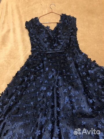 Вечернее платье для женщин