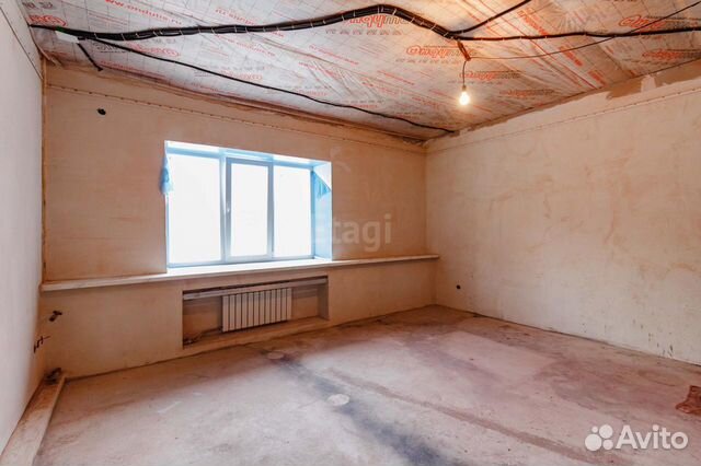 2-к квартира, 68 м², 1/4 эт.