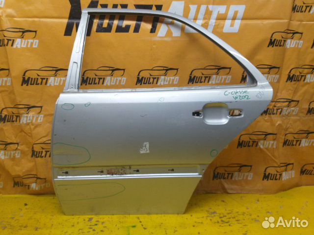 Дверь задняя левая Mercedes C-Classe W202