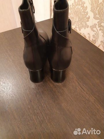 Продам ботинки новые Италия р.40 Продам ботинки новые Италия р.40