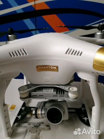 Радиоуправляемый квадрокоптер DJI Phantom 3 Profes