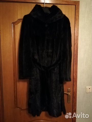 Шуба норковая с капюшоном Шуба норковая с капюшоном