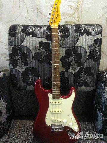 Электрогитара