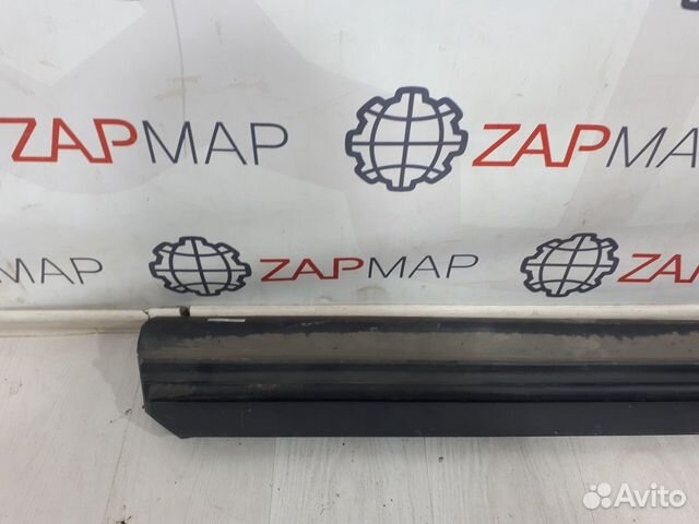 Накладка двери передней левой Lexus RX 200t L20