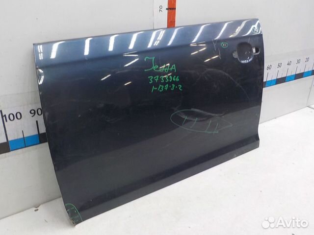 Дверь передняя левая на Volkswagen Jetta