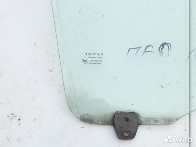 Стекло двери передней правой Пежо 207 Стекло двери передней правой Пежо 207