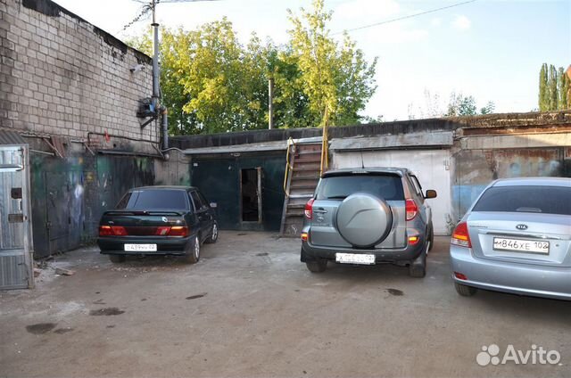 Гараж, > 30 м² Гараж, > 30 м²