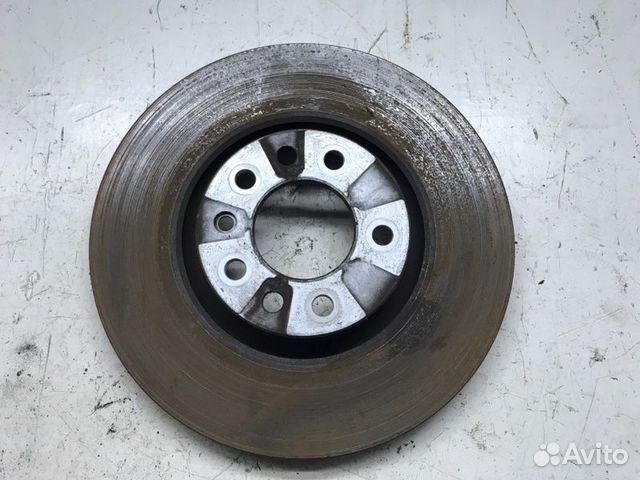 Тормозной диск передний Opel Zafira B Z22YH 2007 Тормозной диск передний Opel Zafira B Z22YH 2007
