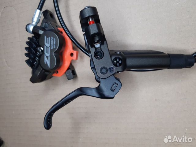 Новый передний Тормоз Shimano ZEE (4 поршня)
