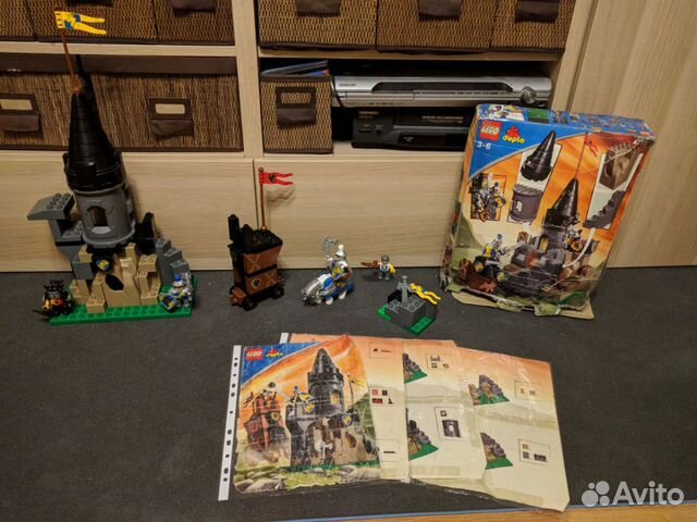 Lego duplo четыре набора: два набора Замок рыцарей Lego duplo четыре набора: два набора Замок рыцарей