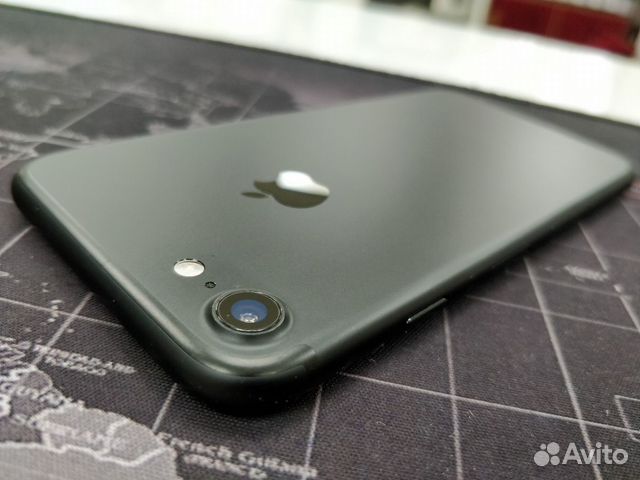 Телефон iPhone 7 32Gb арт 7876 Телефон iPhone 7 32Gb арт 7876