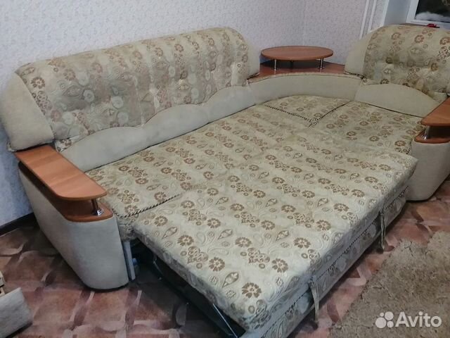 Диван