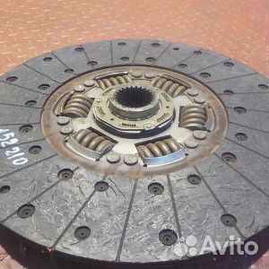 Диск сцепления Скания 4 (Scania 4 series) 1929397 Диск сцепления Скания 4 (Scania 4 series) 1929397