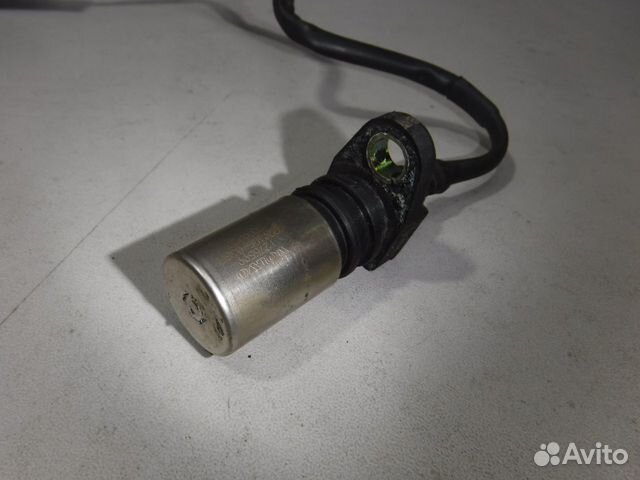 Датчик положения коленвала S60 1