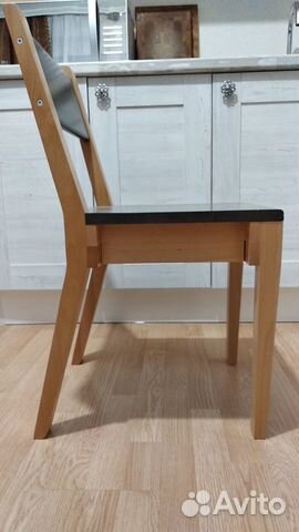 Стул из натурального дерева