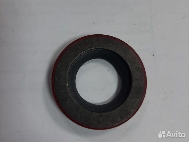 Сальник помпы cummins M11 3019600