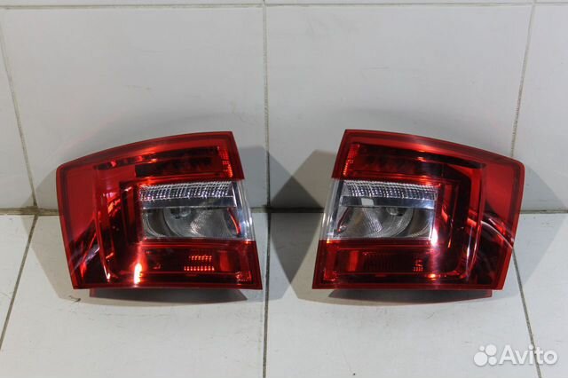 Фонари Skoda Octavia A7 универсал 2012+