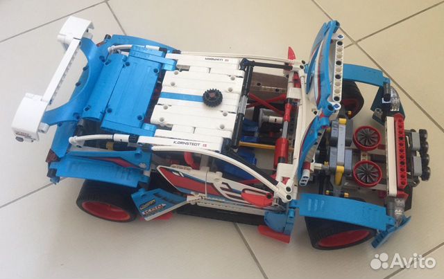Lego Technic 42077 гоночный автомобиль