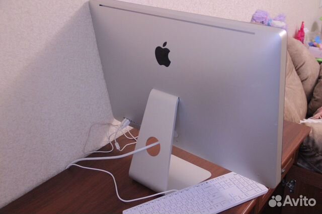 A1312 27-inch, Mid 2010 A1312 27-inch, Mid 2010