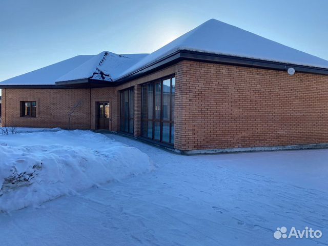 Дом 180 м² на участке 15 сот.