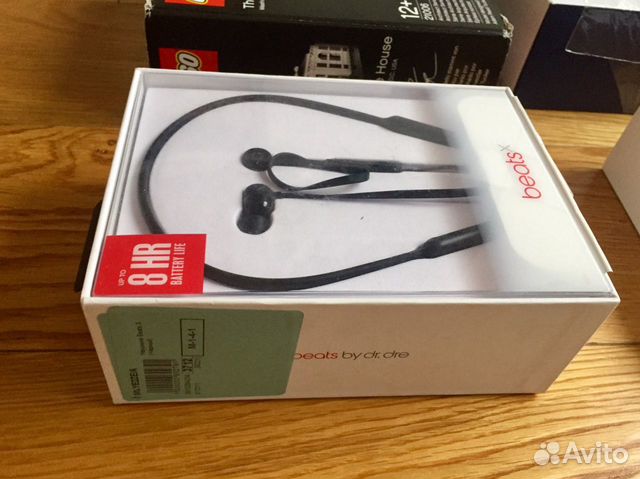 Беспроводные наушники Beats X Беспроводные наушники Beats X