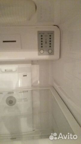 Холодильник SAMSUNG RS20NR Side by side Холодильник SAMSUNG RS20NR Side by side