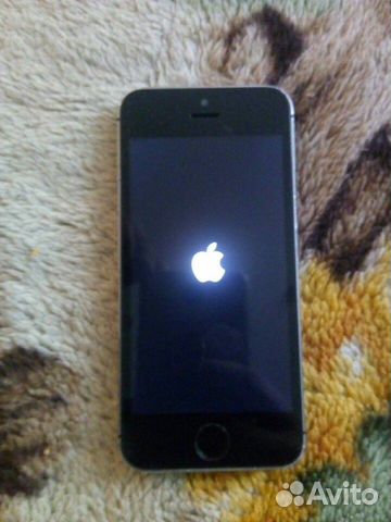 Продам iPhone 5s на зап части или ремонт