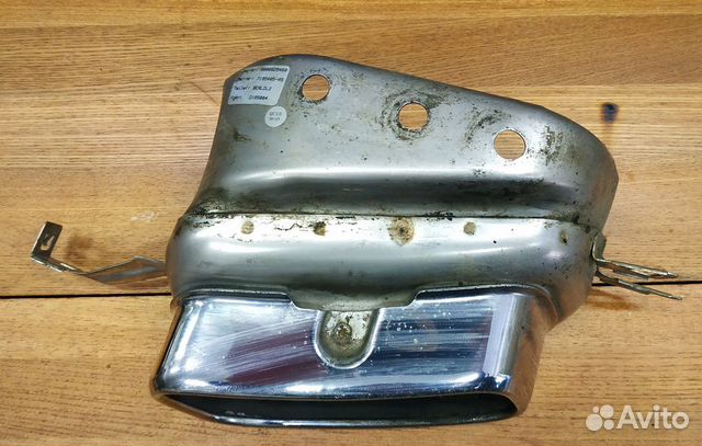 Насадка глушителя хром левая BMW 7 кузов F01 / F02