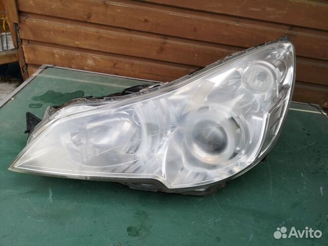Фара левая Subaru Outback Legacy